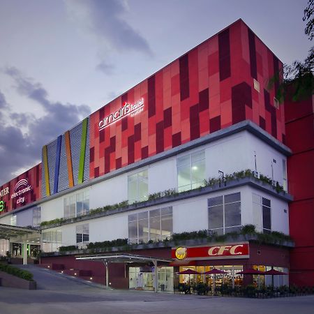Amaris Hotel Ponorogo Eksteriør billede