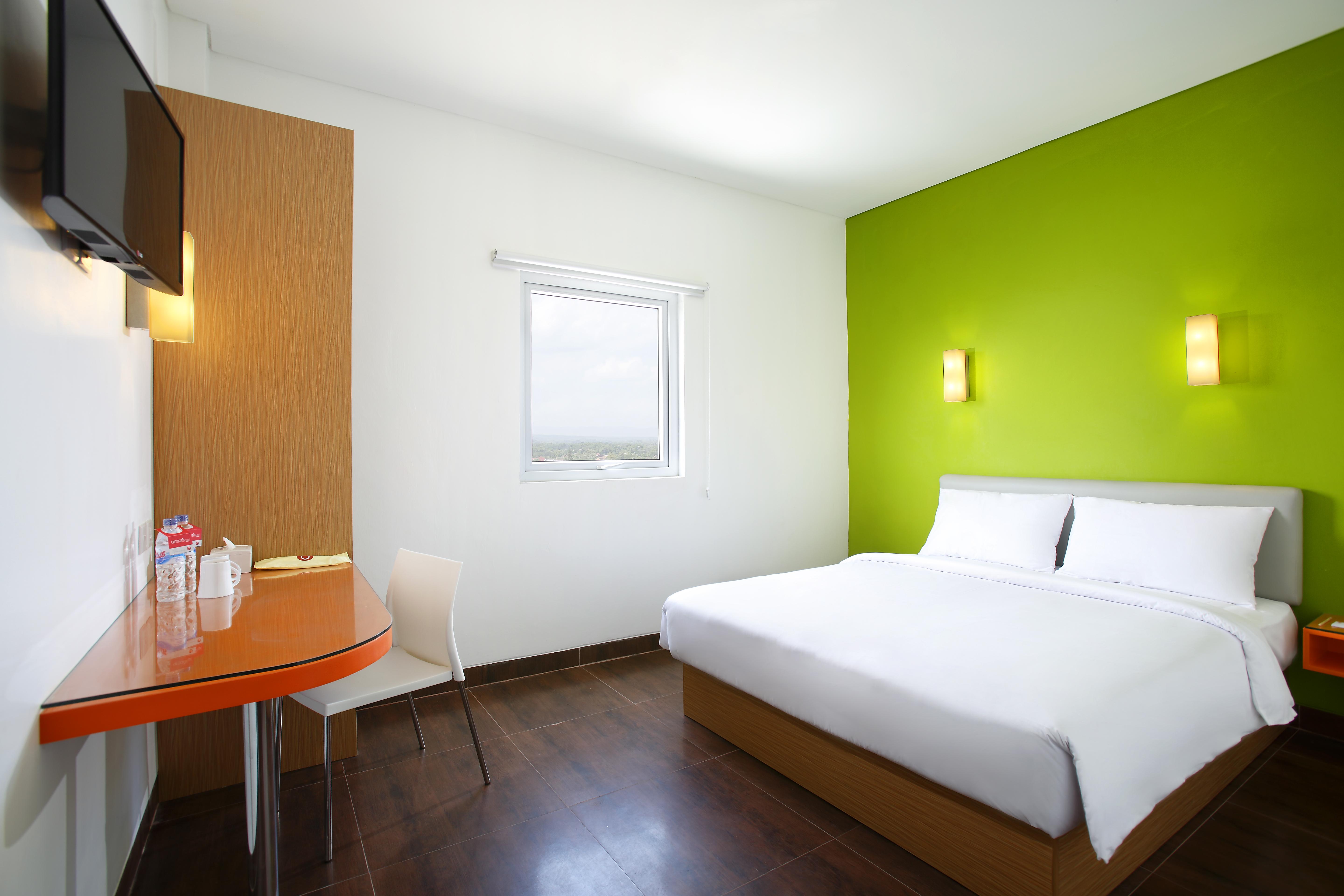 Amaris Hotel Ponorogo Eksteriør billede